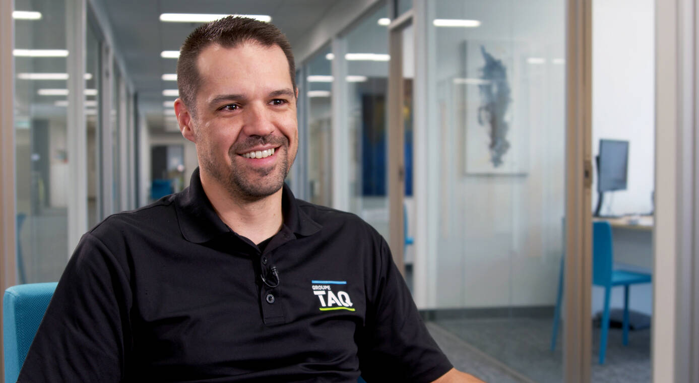 Director of Operations at Groupe TAQ discussing his experience with the TOMA palletizer