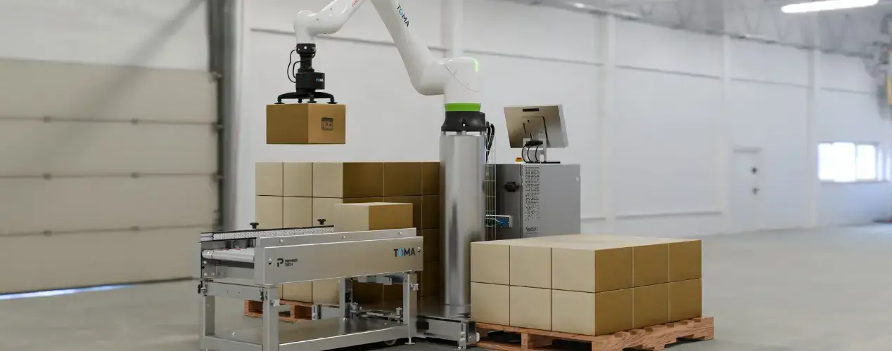 TOMA stainless palletizer for food and pharma industries